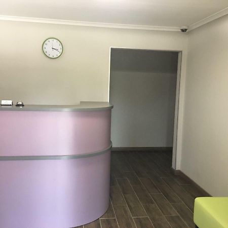 7Days Hotel Hadiach Bagian luar foto